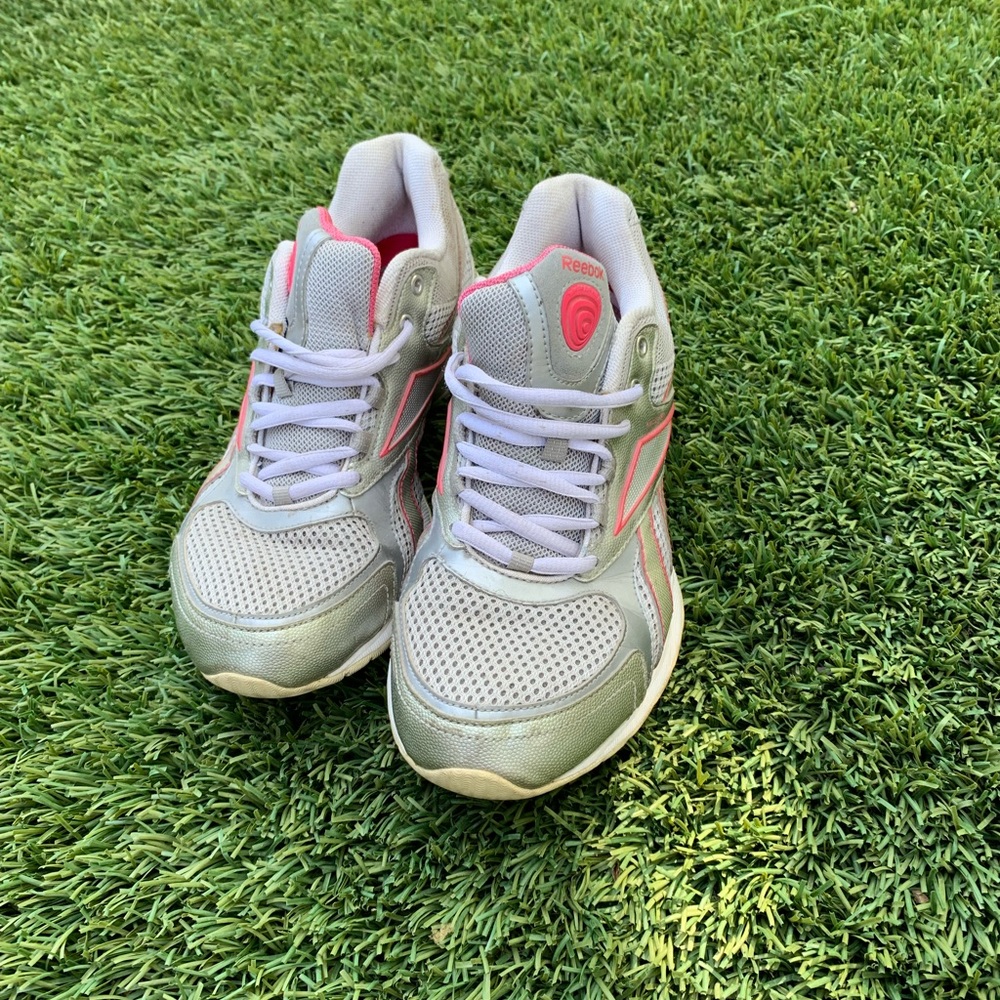 Reebok easy tone shoes